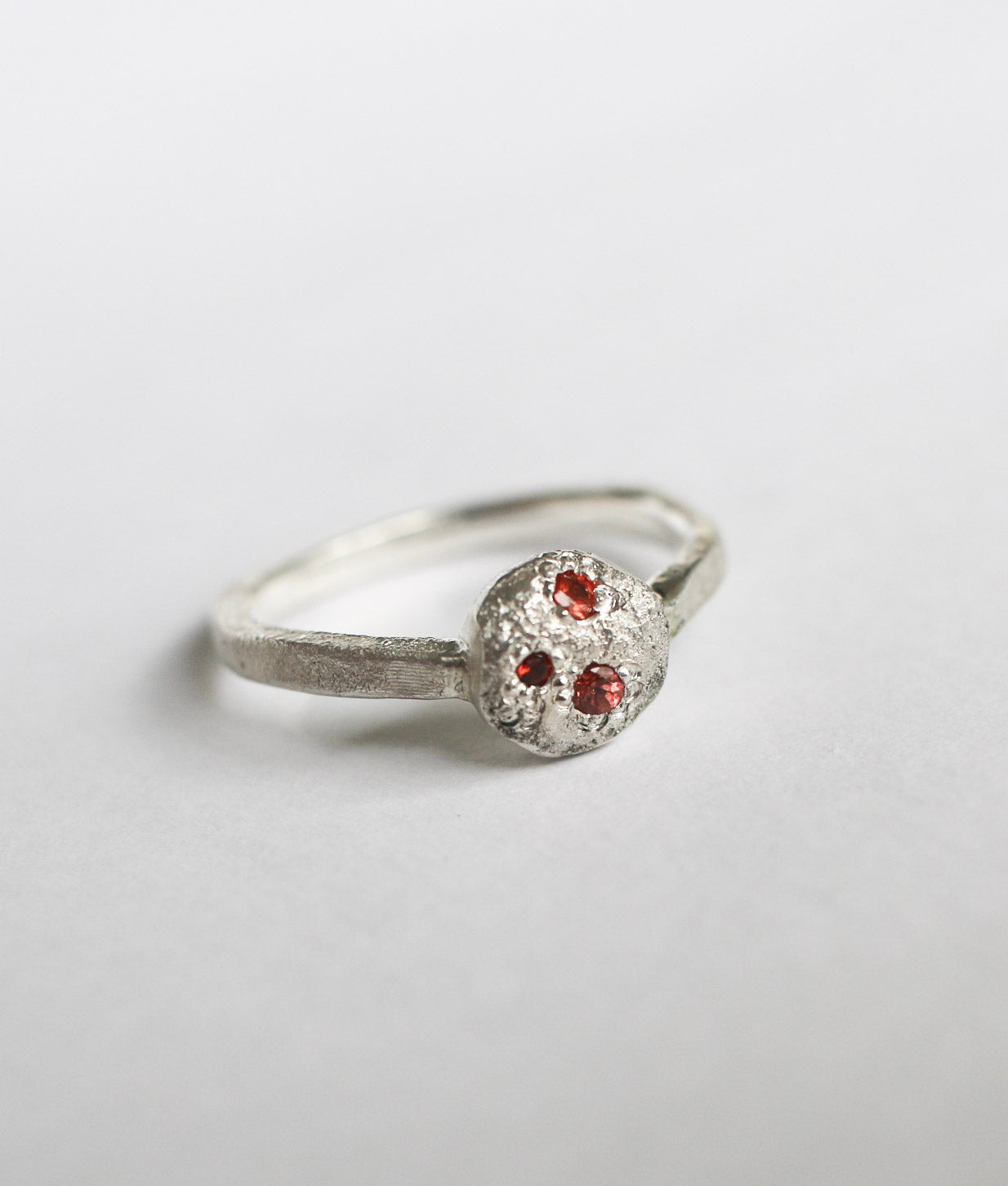 Anillo Granada Grande