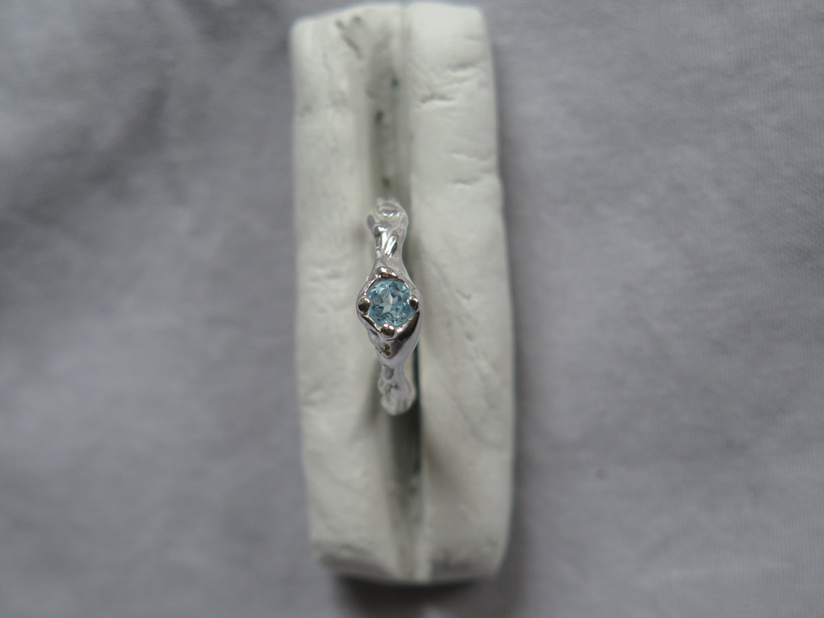 Anillo Hebras Aguamarina