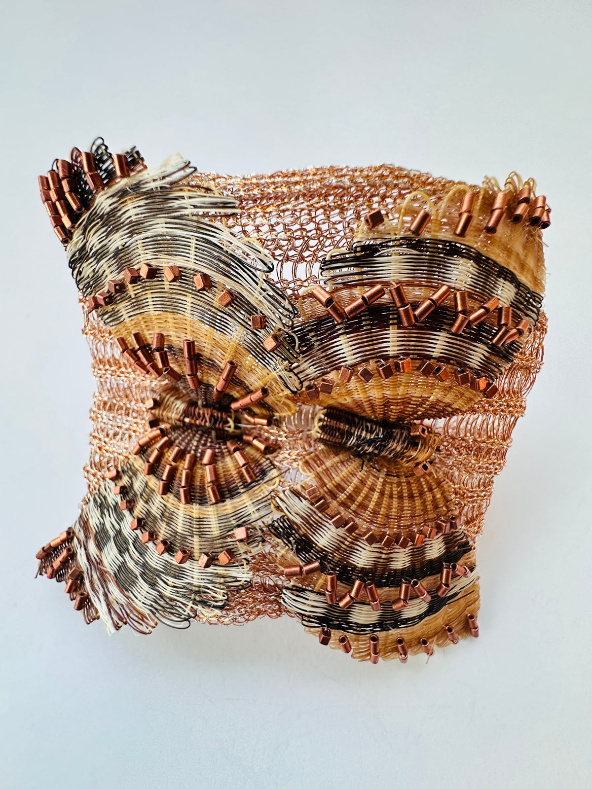 Brazalete mariposa crin plataeado
